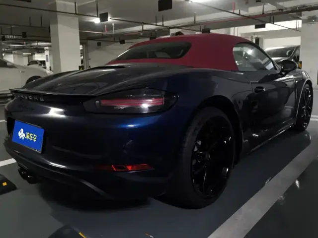 Porsche 718 — Фото автомобиля 3