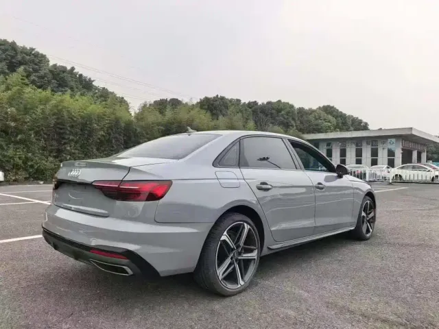 Audi A4L — Фото автомобиля 8