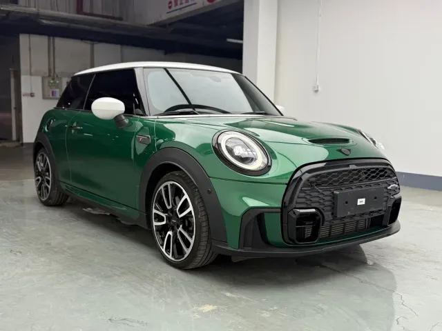 MINI Hatch — Фото автомобиля 2
