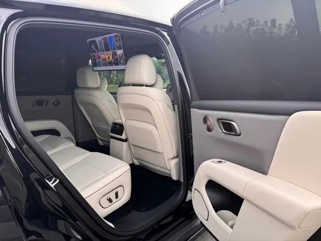 Li Auto i6 — Фото автомобиля 11