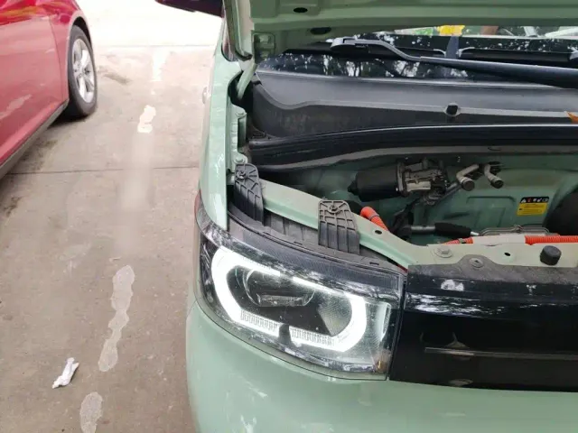Wuling Hongguang Mini EV — Фото автомобиля 21