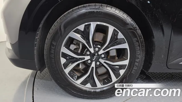 Kia Canival Carnival 4 поколение Дизель 9 мест Prestige — Фото автомобиля 5