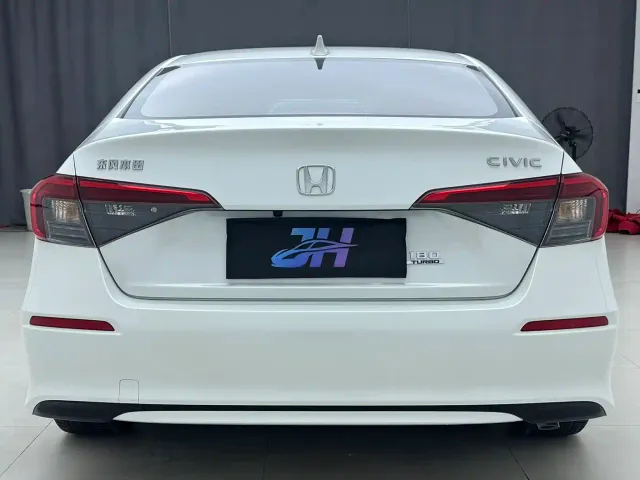 Honda Civic — Фото автомобиля 5
