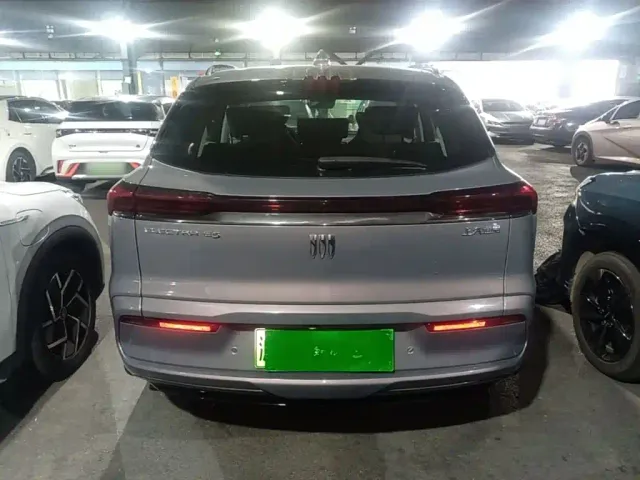 Buick E5 — Фото автомобиля 5