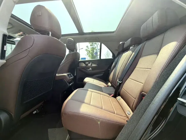 Mercedes-Benz GLE-Class — Фото автомобиля 6