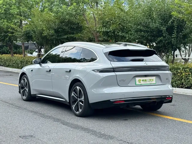 Nio ET5 Touring — Фото автомобиля 13
