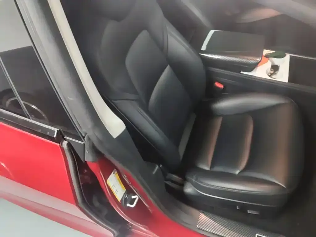 Tesla Model 3 2021 Second Facelift Performance High-Performance AWD Version — Фото автомобиля 24