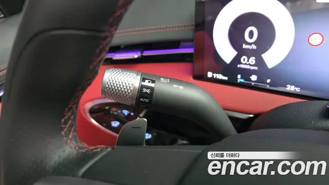 Genesis GV70 3.5T Бензин AWD — Фото автомобиля 28