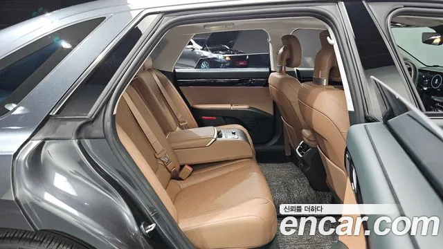 Hyundai Grandeur GN7 — Фото автомобиля 17