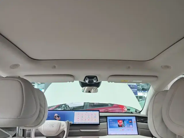 IM Motors LS6 — Фото автомобиля 17