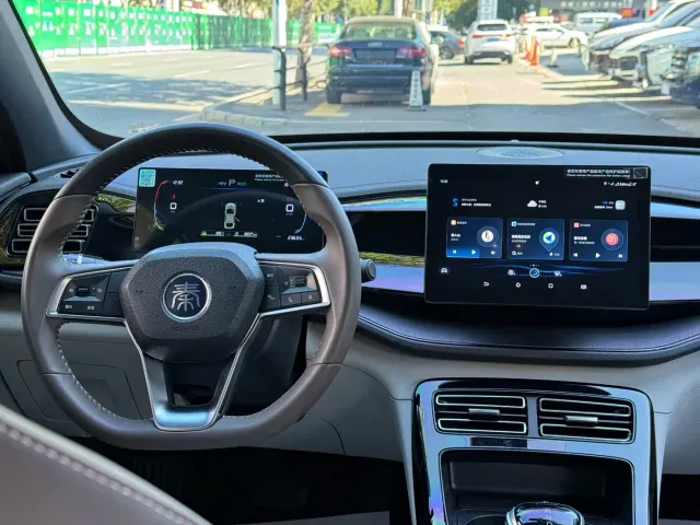 BYD Qin PLUS — Фото автомобиля 14