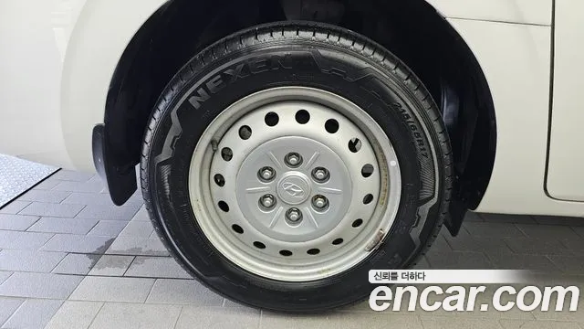 Hyundai Staria Staria Карго 5 мест — Фото автомобиля 5