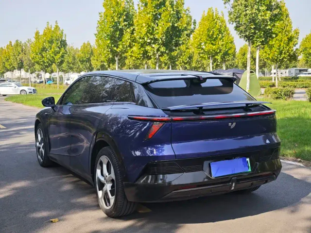 Jiyue Ji Yue 01 — Фото автомобиля 15