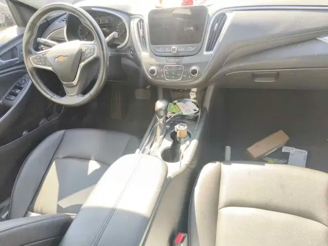 Chevrolet Malibu XL — Фото автомобиля 12