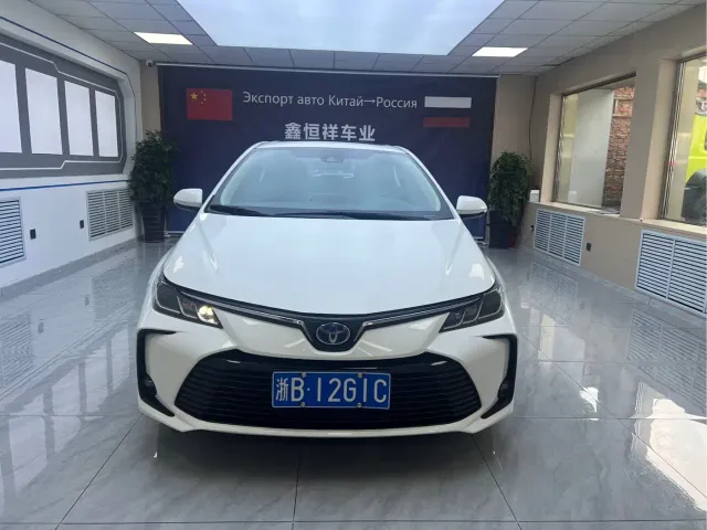 Toyota Corolla — Фото автомобиля 2