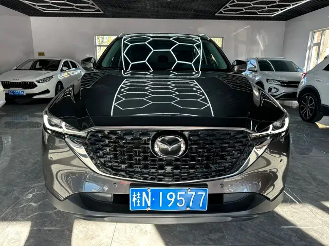 Фотография автомобиля — Mazda CX-5