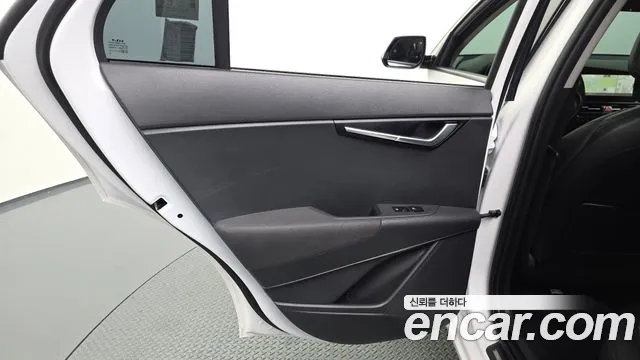 Kia Niro The All New — Фото автомобиля 14