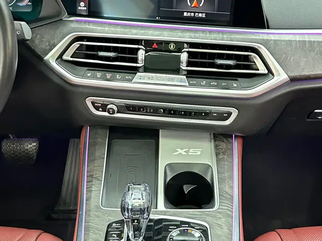 BMW X5 — Фото автомобиля 15