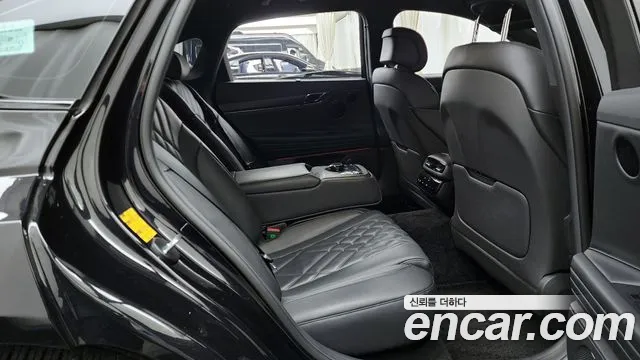 Genesis G80 Бензин 3.5 турбо AWD — Фото автомобиля 12