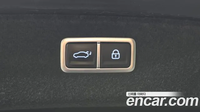 Genesis G80 Бензин 2.5 турбо AWD — Фото автомобиля 15