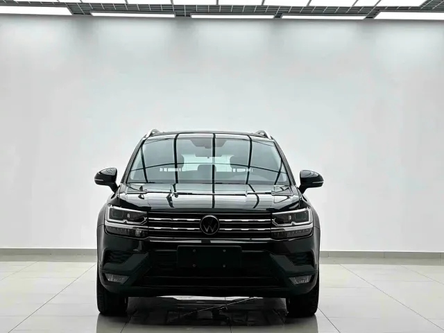 Volkswagen Tharu — Фото автомобиля 3
