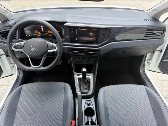 Volkswagen Lavida — Фото автомобиля 10