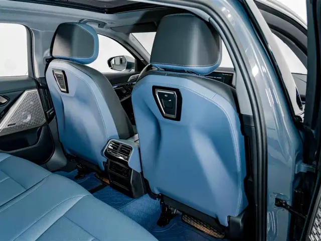 BMW 5 Series — Фото автомобиля 22