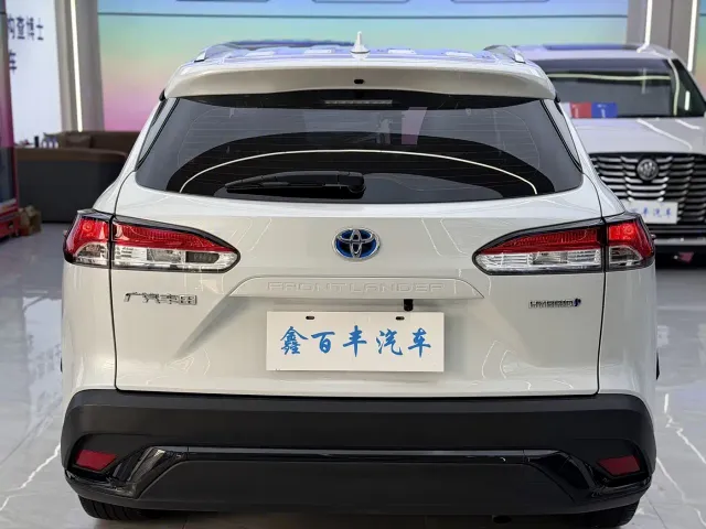 Toyota Frontlander — Фото автомобиля 9