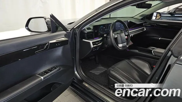 Hyundai Grandeur GN7 — Фото автомобиля 15