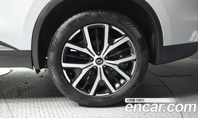 Renault Korea QM6 New — Фото автомобиля 6