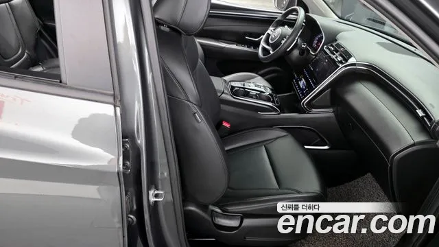 Hyundai Tucson Tucson (NX4) Дизель 2.0 4WD — Фото автомобиля 12