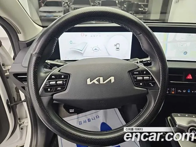 Kia EV6 — Фото автомобиля 9