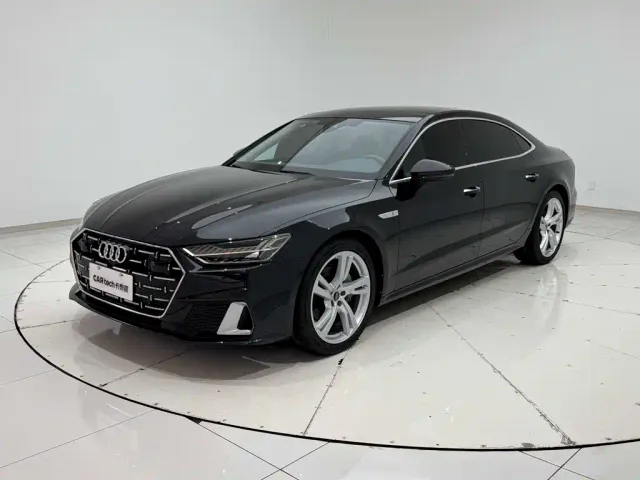 Audi A7L — Фото автомобиля 26