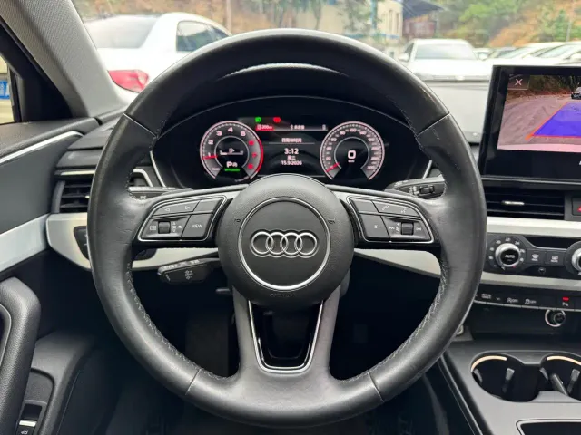 Audi A4L — Фото автомобиля 23