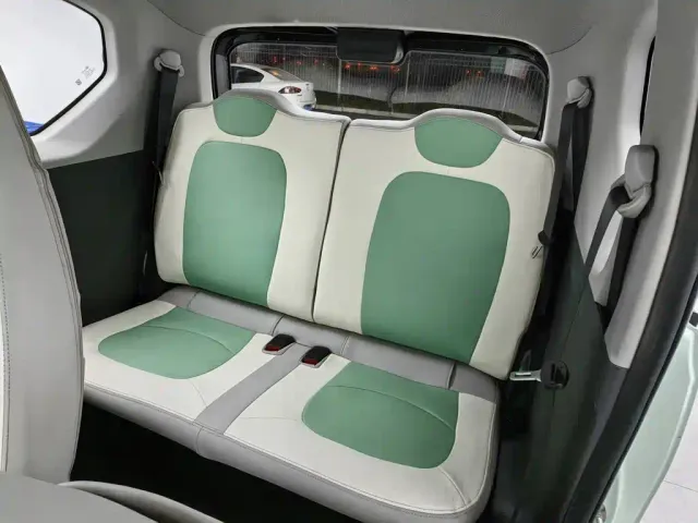 Wuling Hongguang Mini EV — Фото автомобиля 15