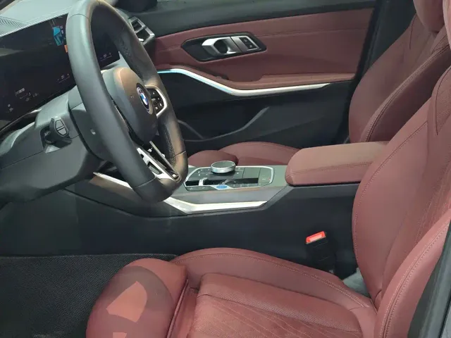 BMW i3 — Фото автомобиля 10