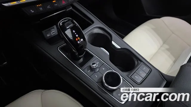 Cadillac XT4 2.0 Sport AWD — Фото автомобиля 9