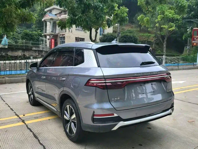 BYD Song Pro — Фото автомобиля 10