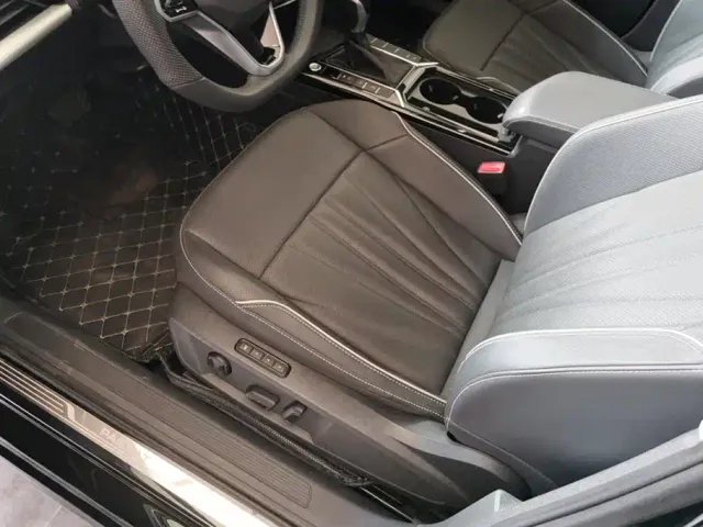Volkswagen Passat — Фото автомобиля 9