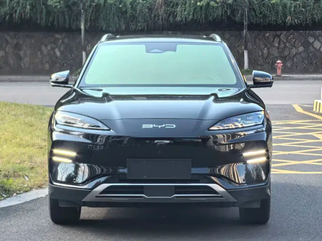 BYD Song PLUS — Фото автомобиля 2