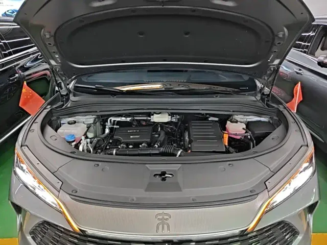 BYD Song L DM-i — Фото автомобиля 19