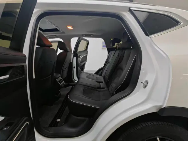 Haval H6 — Фото автомобиля 9