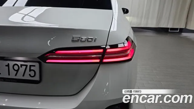 BMW 5-Series 5 серия (G60) 530i xDrive M Sport — Фото автомобиля 20