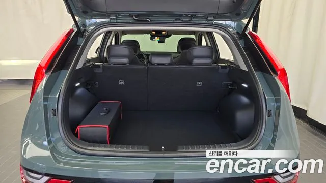 Kia Niro The All New — Фото автомобиля 20