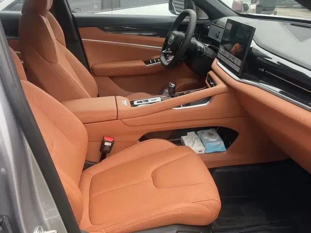 Geely Boyue — Фото автомобиля 8
