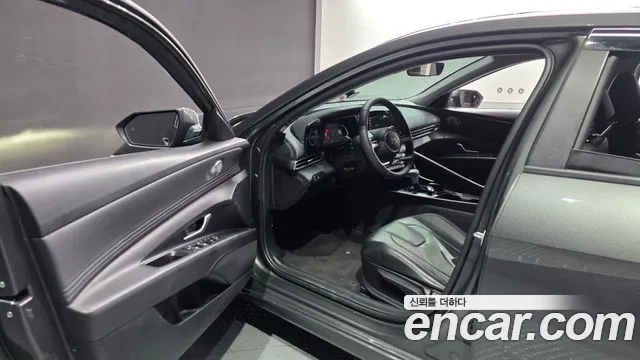 Hyundai Avante CN7 — Фото автомобиля 15
