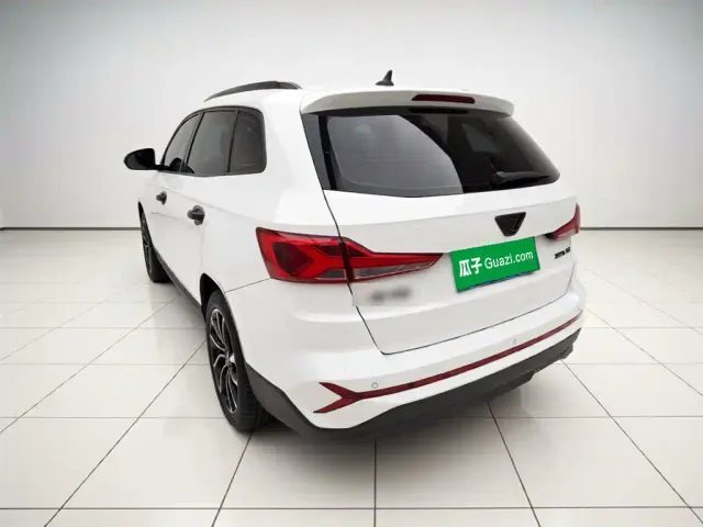 Jetta VS7 — Фото автомобиля 4
