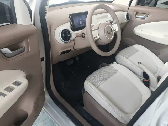 Wuling Hongguang Mini EV — Фото автомобиля 17