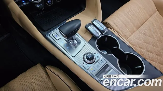 Genesis G70 — Фото автомобиля 9