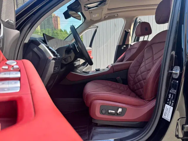 BMW X5 — Фото автомобиля 12